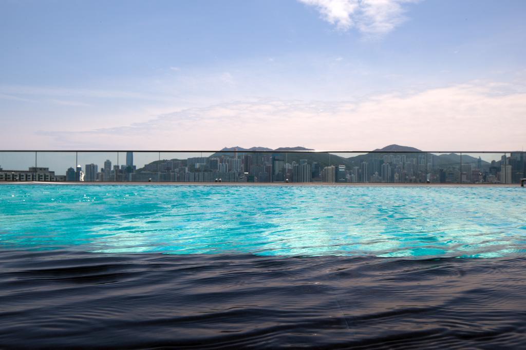 香港 唯港荟酒店 外观 照片 View of the pool