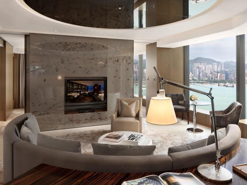 香港 唯港荟酒店 外观 照片 The living room of a 3,000-square-foot (280-square-meter) apartment at The Ritz-Carlton, Hong Kong